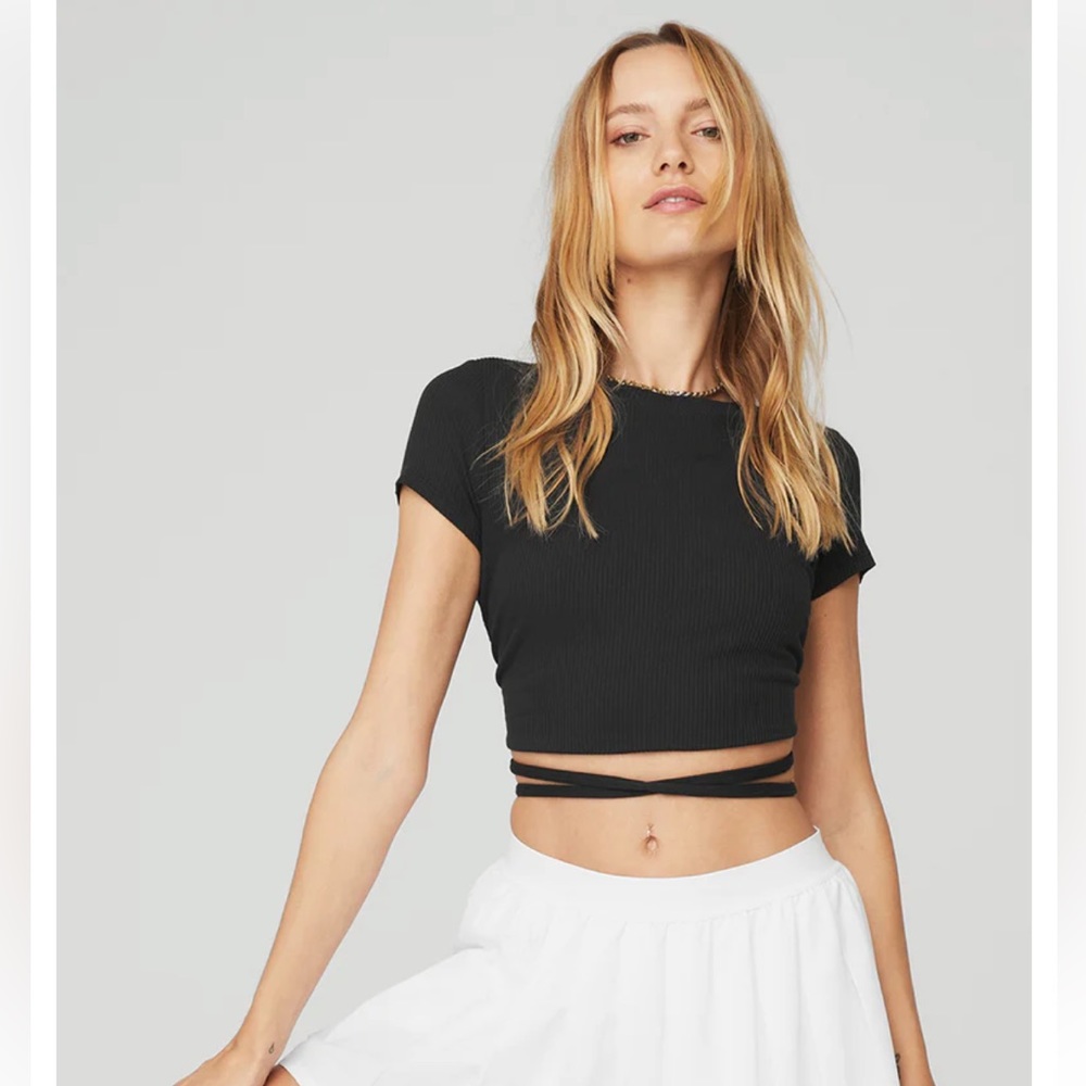 Alo Ribbed Manifest Short Sleeve